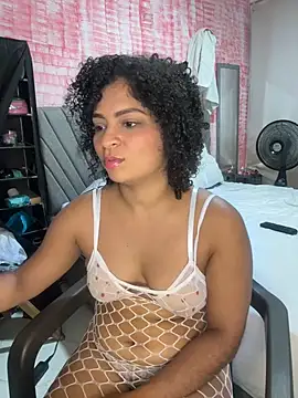 Snapshot of Tana_latin chatting on 03-07-26, 01:57 Tana latin online show from 03-07-26, 01:57