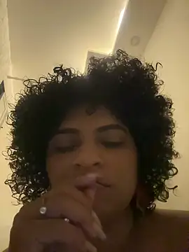 Snapshot of Tana_latin chatting on 03-23-26, 04:16 Tana latin online show from 03-23-26, 04:16