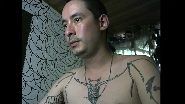Snapshot of vampireathome chatting on 05-03-26, 08:37 vampireathome online show from 05-03-26, 08:37