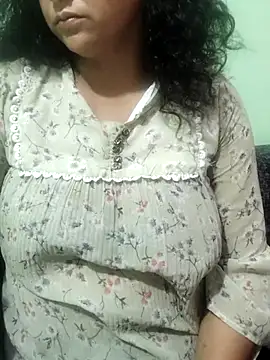 Snapshot of Your_cutiepie_ chatting on 07-17-26, 12:34 Your cutiepie online show from 07-17-26, 12:34