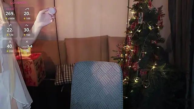 Moonccoi online show from 04-05-26, 03:42