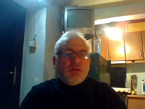 Snapshot of murat7888 chatting on 03-13-26, 07:37 murat7888 online show from 03-13-26, 07:37