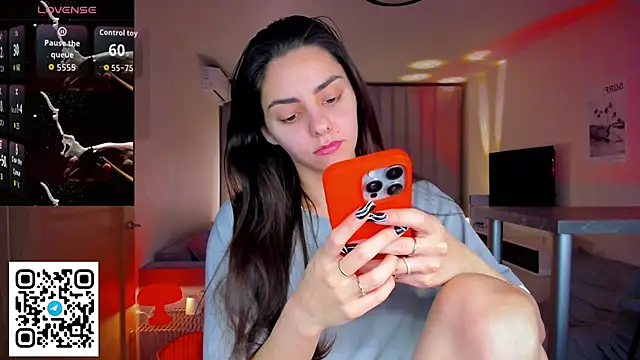 EmiliaZen online show from 03-25-26, 07:31