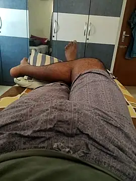 Tamil small cock online show from 04-26-26, 08:23