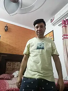 innocentboy1987 online show from 04-25-26, 04:04