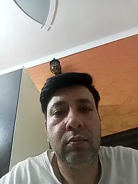 innocentboy1987 online show from 05-10-26, 11:26