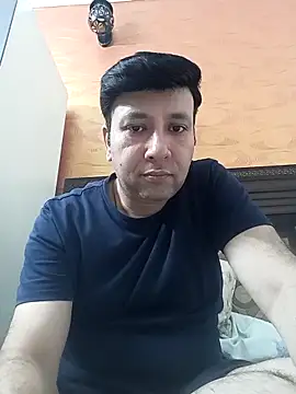 innocentboy1987 online show from 05-16-26, 06:21
