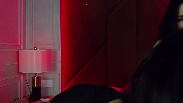 MaeveMoon online show from 12-20-25, 06:37