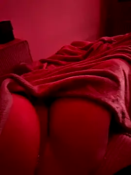 Princessemisse online show from 09-25-25, 08:23