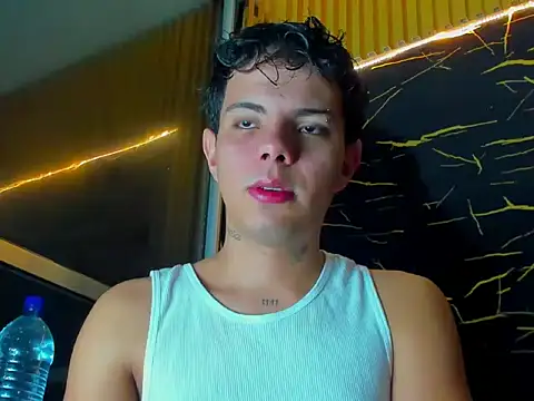 Alessandro 1610 online show from 06-07-26, 04:27