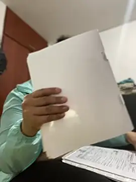 Snapshot of Carola-Ross chatting on 02-04-26, 05:30 Carola-Ross online show from 02-04-26, 05:30