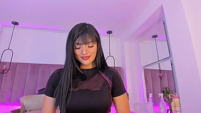 emmiily z online show from 05-16-26, 07:56