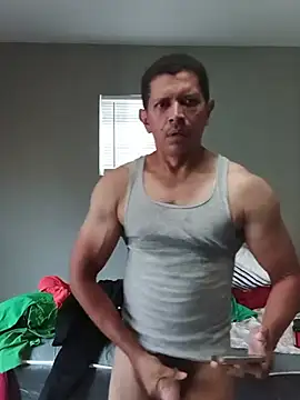 Snapshot of machoactivo1 chatting on 07-13-26, 09:06 machoactivo1 online show from 07-13-26, 09:06