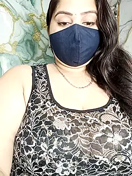 Snapshot of seetatiwari chatting on 03-03-26, 09:10 seetatiwari online show from 03-03-26, 09:10