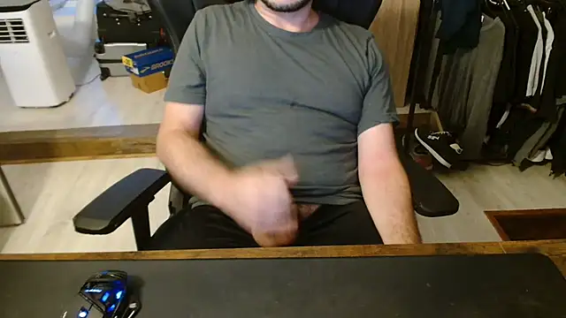 Yoolooh online show from 07-15-26, 08:03