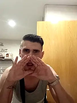 halfArabhalfspanish online show from 06-06-26, 01:16