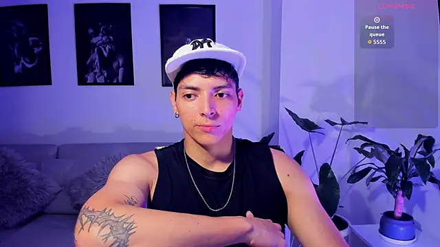  JacobMiller   online show from 04-16-26, 04:13