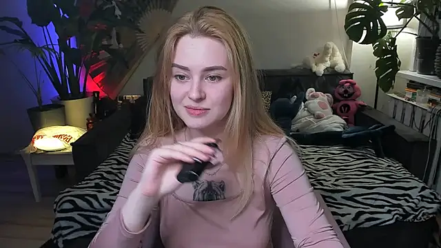 Alexa Pirs online show from 03-17-26, 04:21