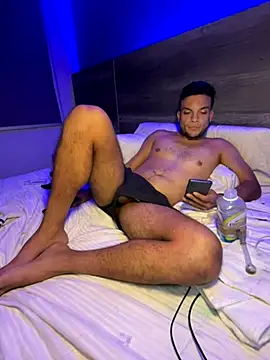 Brunohornyxh online show from 11-30-25, 09:35