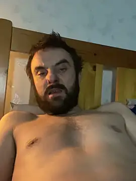 Snapshot of IrishxBrit25 chatting on 03-01-25, 01:22 IrishxBrit25 online show from 03-01-25, 01:22