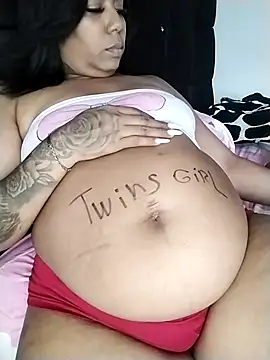 emma purple  online show from 04-10-26, 09:19