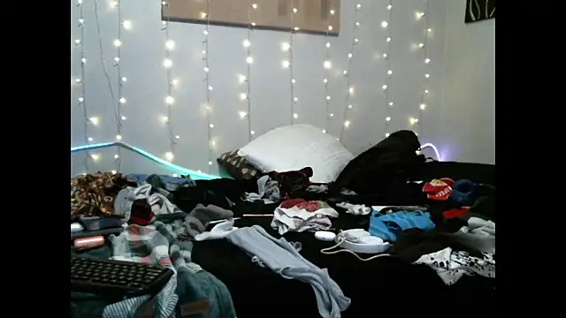 TommyDoggg online show from 05-31-26, 05:04
