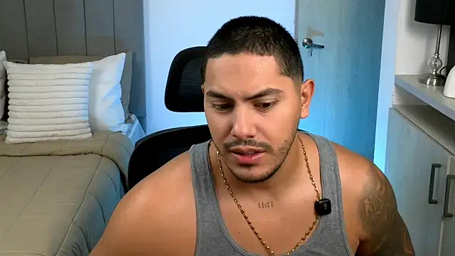 owen-pierces online show from 06-08-26, 01:50
