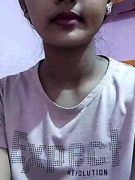 Queen myra1 online show from 02-13-25, 06:48