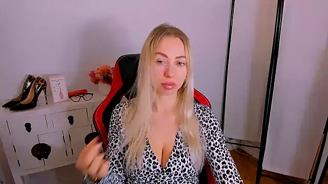 MargaritaRose online show from 03-16-26, 07:34