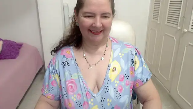 leonela 69 online show from 07-09-26, 11:31