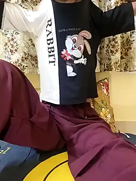 Snapshot of CHOTl-CHUT chatting on 02-11-25, 05:18 CHOTl-CHUT online show from 02-11-25, 05:18