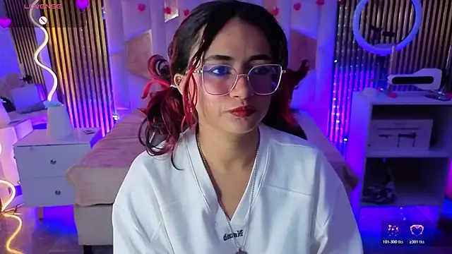 kristen tay online show from 04-01-26, 03:07