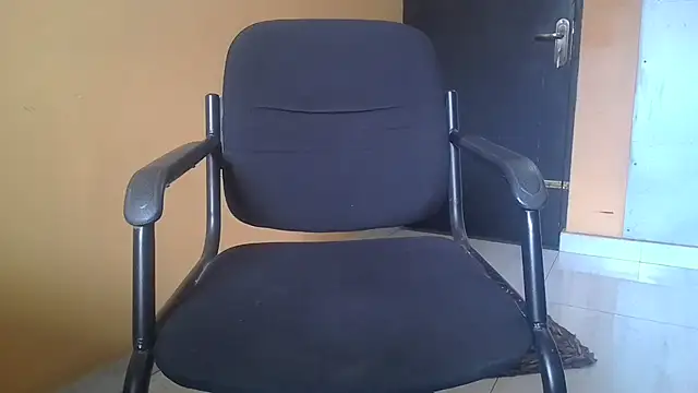 Snapshot of BadboySLR_8899 chatting on 02-20-26, 05:15 BadboySLR 8899 online show from 02-20-26, 05:15