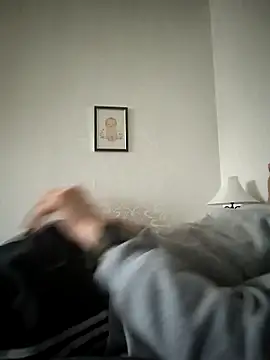 Snapshot of Teemu chatting on 04-02-26, 02:58 Teemu online show from 04-02-26, 02:58