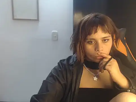 Snapshot of maalamaria444 chatting on 04-16-26, 10:16 maalamaria444 online show from 04-16-26, 10:16