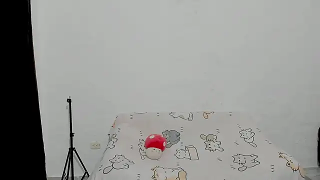 Naoko 7w7 online show from 01-13-26, 01:11