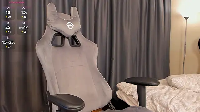 Snapshot of GentleMiss chatting on 03-16-25, 07:15 GentleMiss online show from 03-16-25, 07:15