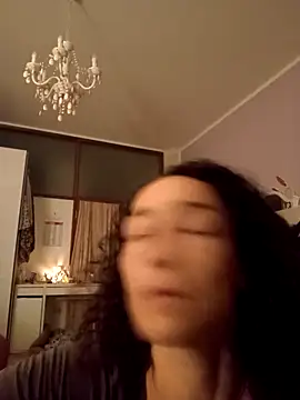 Snapshot of MissVera859_ chatting on 05-03-26, 10:49 MissVera859 online show from 05-03-26, 10:49