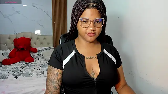 ZahraRose online show from 03-25-26, 11:16