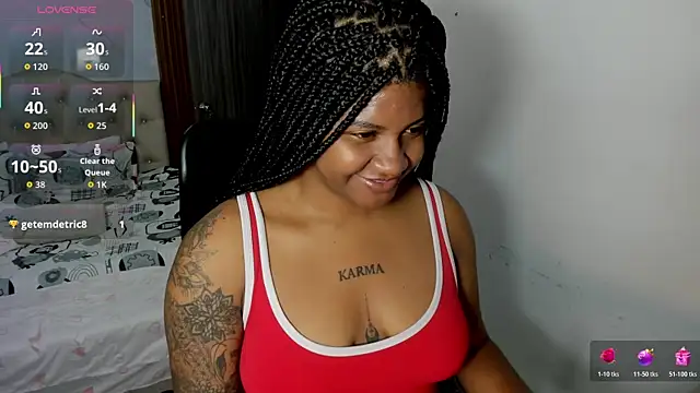 Snapshot of ZahraRose chatting on 04-23-26, 10:58 ZahraRose online show from 04-23-26, 10:58