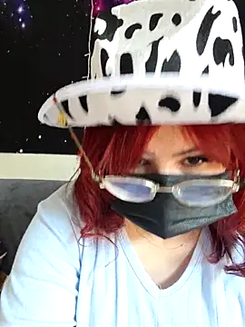 Loly2025 online show from 06-19-26, 11:03