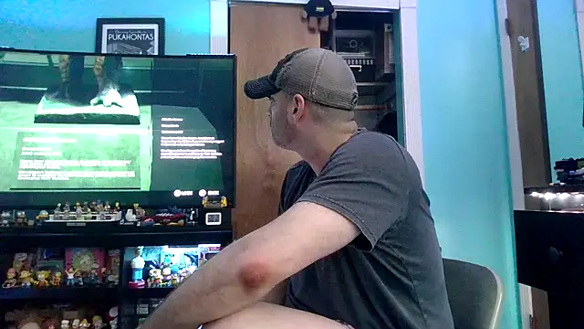Snapshot of Novabear6996 chatting on 06-11-26, 03:26 Novabear6996 online show from 06-11-26, 03:26