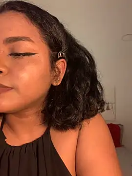 Dahiana Giil online show from 11-25-25, 06:13