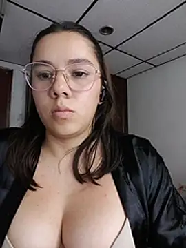 EmmaSulivan online show from 07-11-26, 02:14