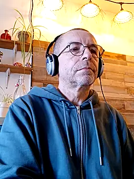 Xavspank2 online show from 02-03-26, 10:42