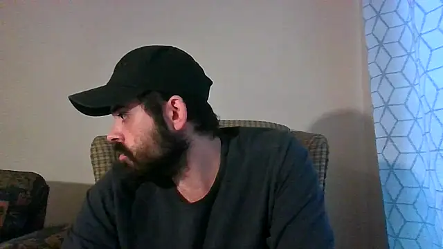 guccititi online show from 02-17-26, 08:15