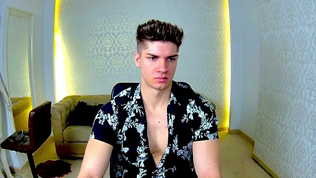 MaxKaiden online show from 02-12-26, 05:57