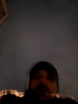 Snapshot of Eusuntnoulgigolo chatting on 10-31-25, 05:36 Eusuntnoulgigolo online show from 10-31-25, 05:36