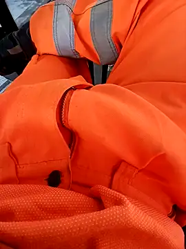 Snapshot of Eusuntnoulgigolo chatting on 12-02-25, 10:09 Eusuntnoulgigolo online show from 12-02-25, 10:09