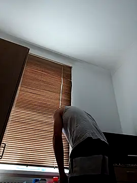 Snapshot of Eusuntnoulgigolo chatting on 03-15-26, 10:43 Eusuntnoulgigolo online show from 03-15-26, 10:43